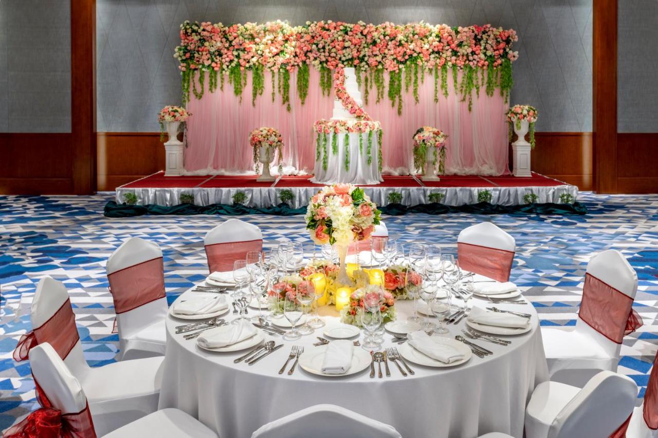 Pullman Luang Prabang Hotel Екстериор снимка