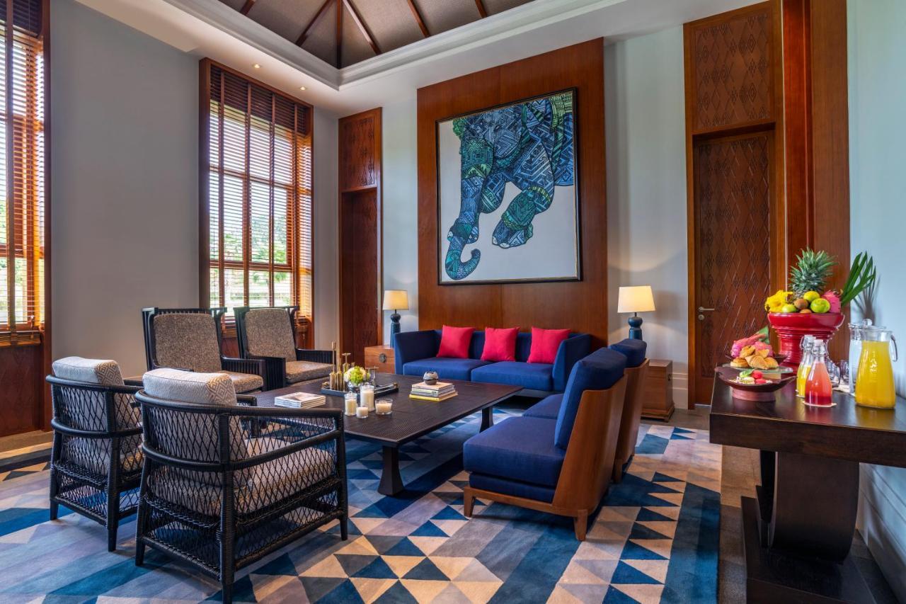 Pullman Luang Prabang Hotel Екстериор снимка